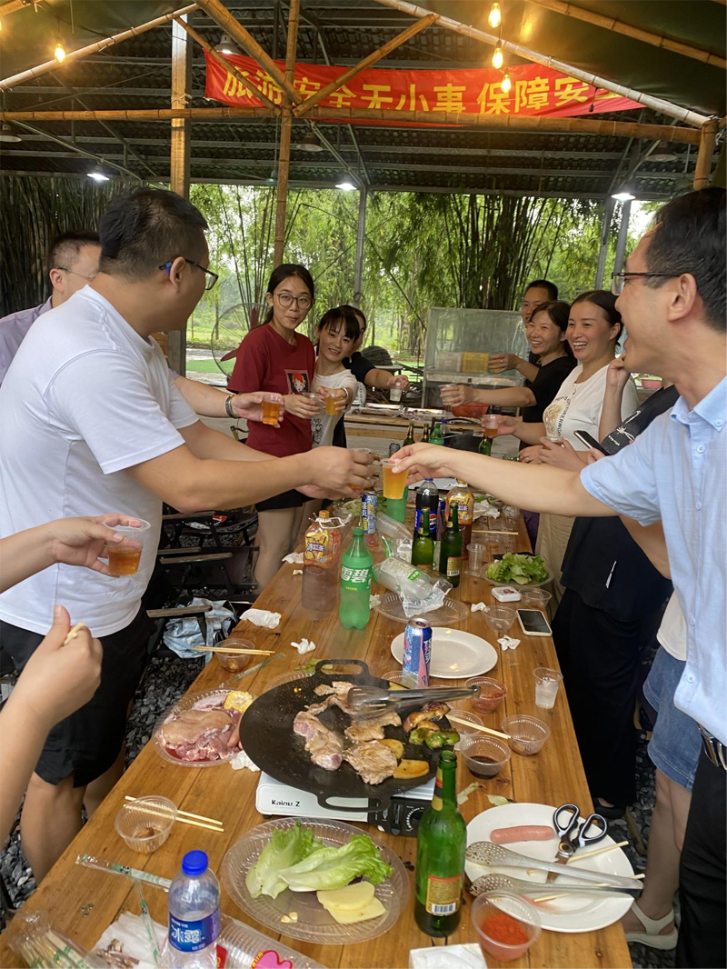 豪歐清遠(yuǎn)團(tuán)建，暢享激情之旅